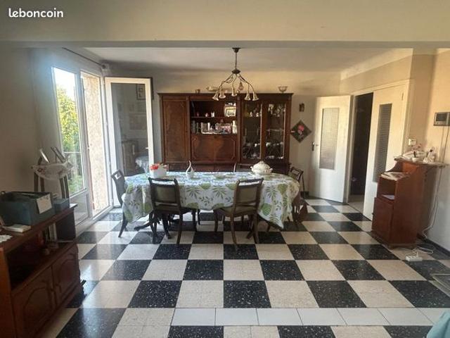 Appartement vente à Nîmes, Rodilhan