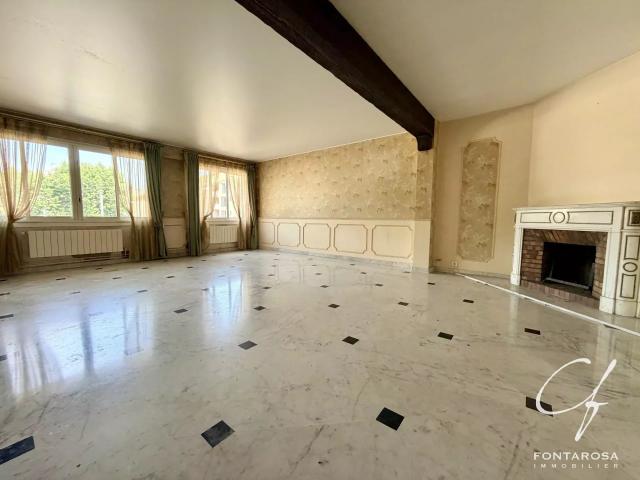Appartement vente à Arrondissement de Draguignan, Saint-raphaël