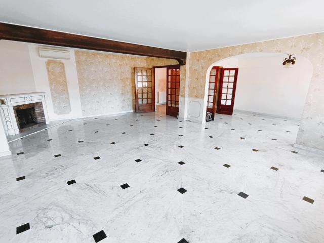Appartement vente à Arrondissement de Draguignan, Saint-raphaël