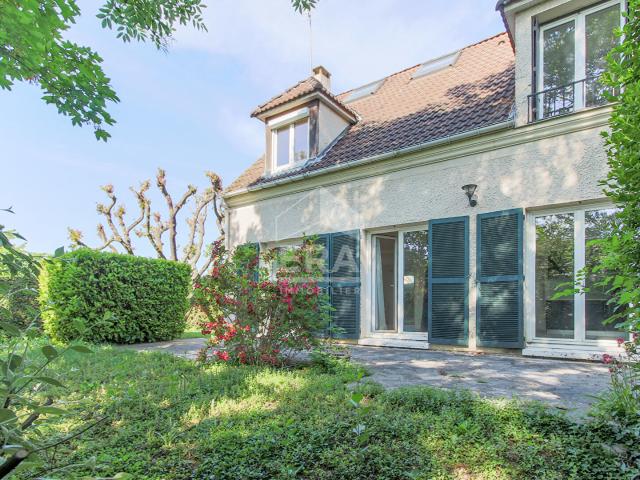 Maison location à Saint-Germain-en-Laye, Crespières