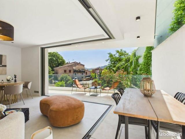 Appartement vente à Arrondissement de Draguignan, Les Adrets-de-l'estérel