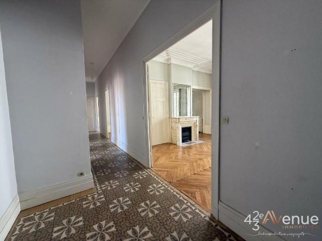 Appartement vente à Saint-Étienne, Saint-etienne