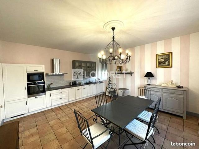 Appartement vente à Louhans-Châteaurenaud, Louhans