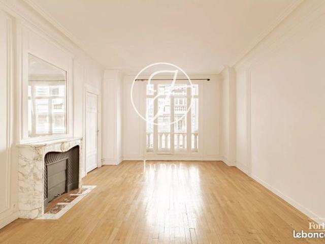Appartement vente à Paris, Île-de-France