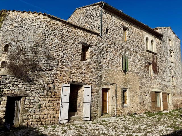 Appartement vente à Carpentras, Saint-christol
