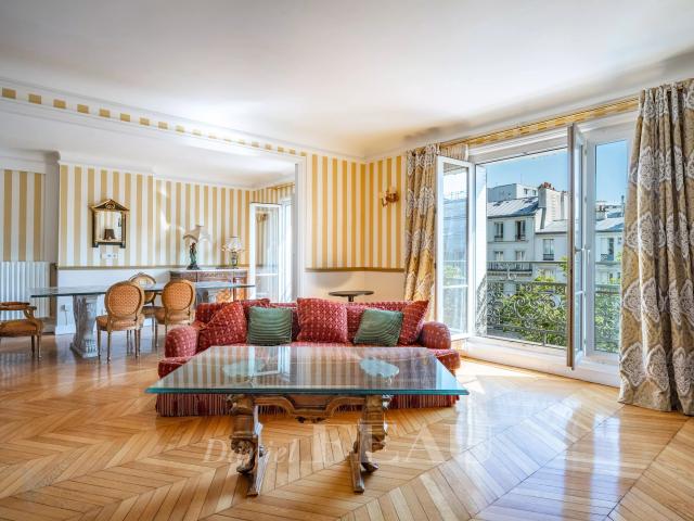 Appartement vente à Paris 17e Arrondissement, Paris