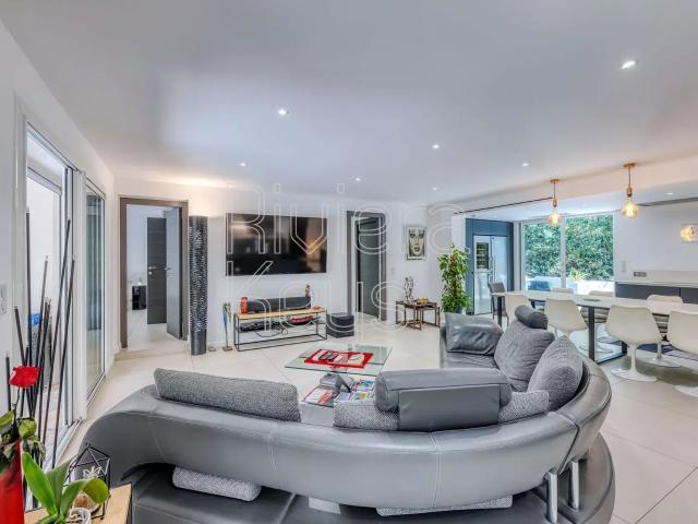 Appartement vente à Arrondissement de Draguignan, Saint-raphaël