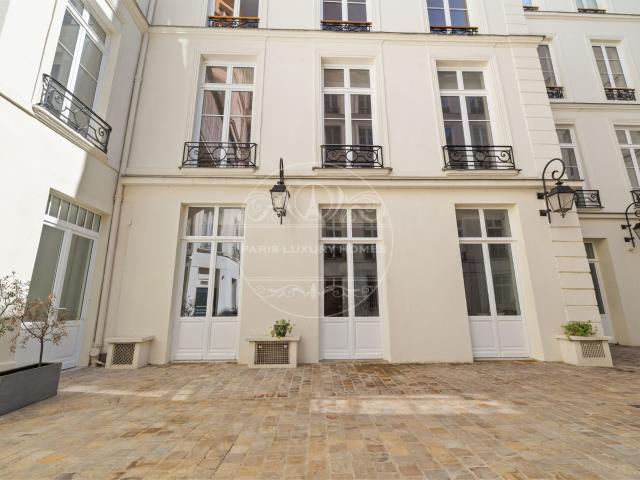 Appartement vente à Paris 1er Arrondissement, Paris