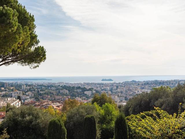 Appartement vente à Grasse, Le Cannet