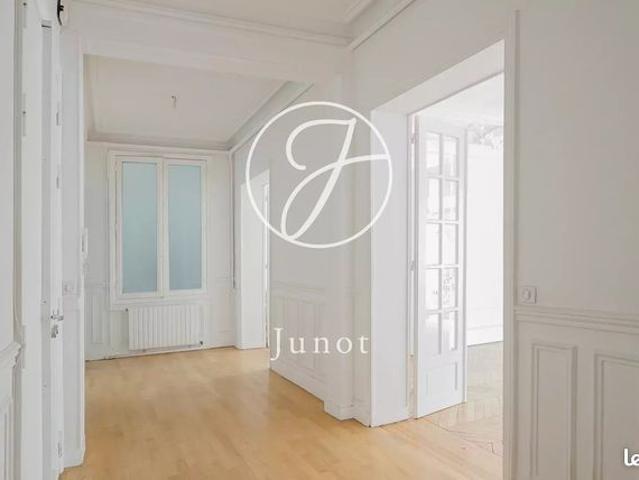 Appartement vente à Paris, Île-de-France