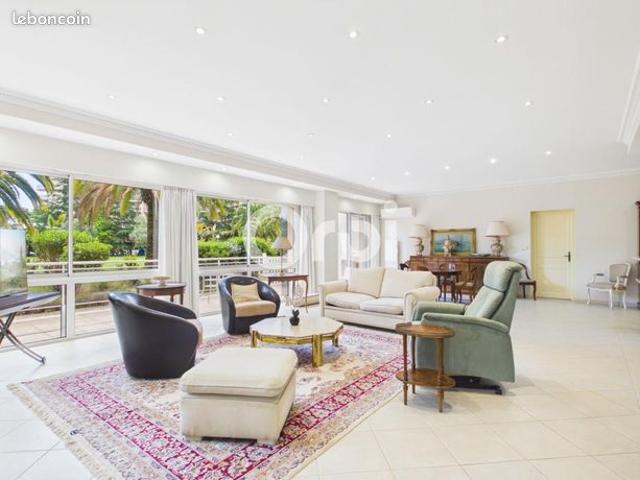 Appartement vente à Grasse, Mandelieu-la-napoule