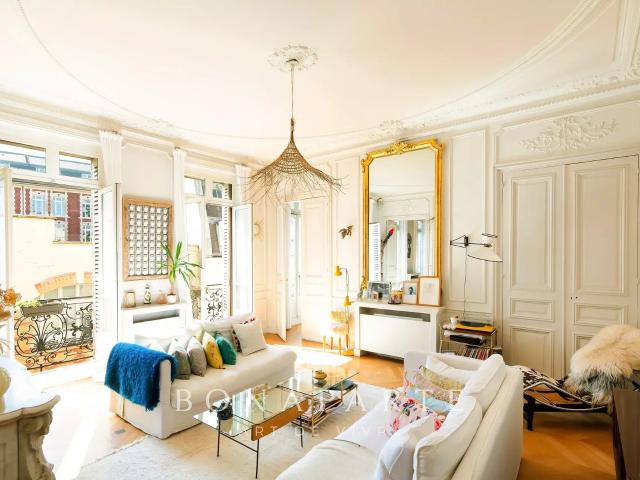 Appartement vente à Paris, Île-de-France