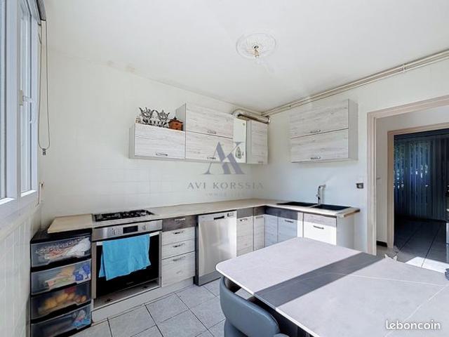 Appartement vente à Privas, Saint-priest