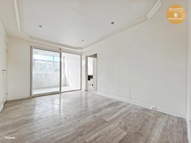 Appartement vente à Résidence de l'Orangerie, Évry-Courcouronnes