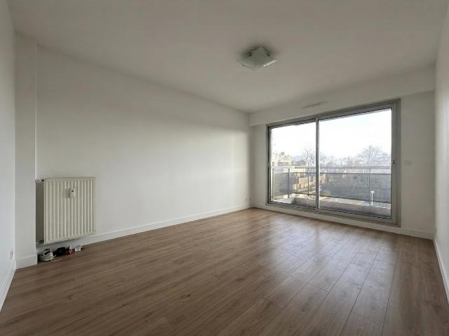 Appartement vente à Évry, Petit-bourg