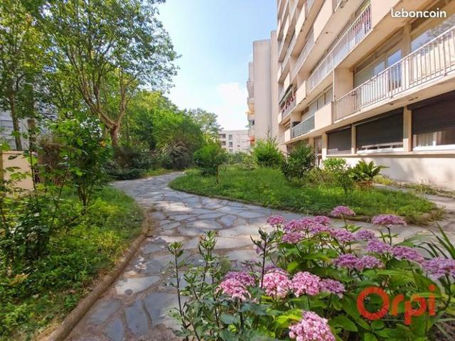 Appartement vente à Saint-Denis, Saint-denis