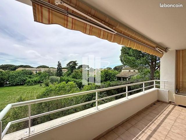 Appartement vente à Arrondissement de Draguignan, Saint-raphaël
