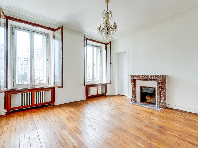 Appartement vente à Paris, Île-de-France