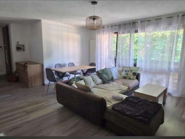 Appartement vente à Bourg-en-Bresse, Pont-de-veyle
