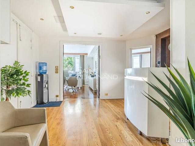 Appartement vente à Paris, Île-de-France