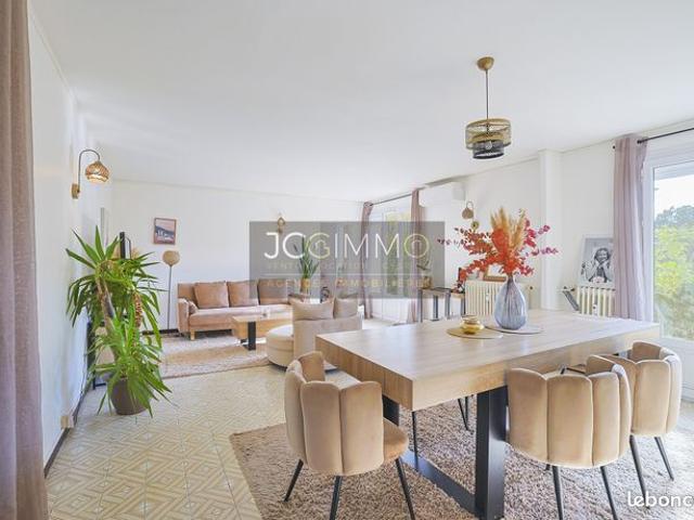 Appartement vente à Arrondissement de Toulon, Le Lavandou