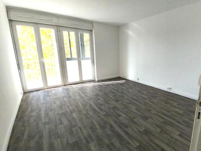 Appartement vente à Quartier des Coteaux de l'Orge, Viry-Châtillon