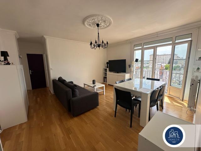 Appartement vente à Saint-Pavin-des-Champs, Le Mans