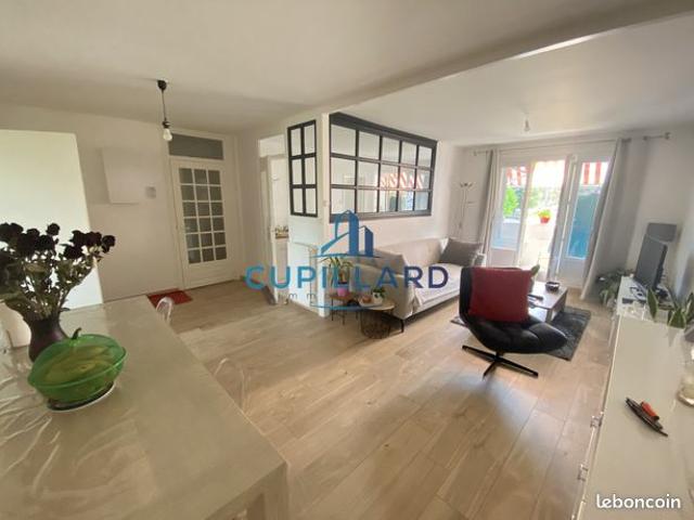 Appartement vente à Riorges, Guadeloupe