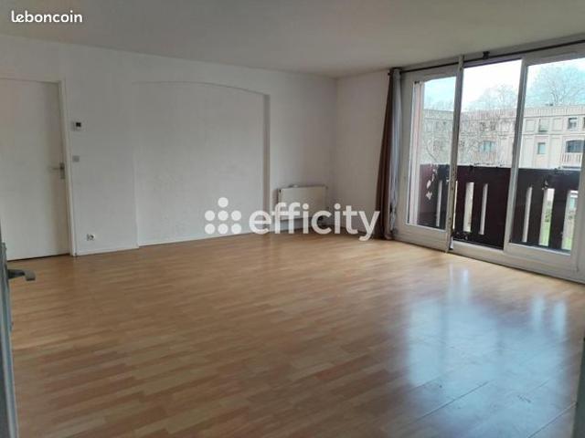 Appartement vente à Versailles, Montigny-le-bretonneux