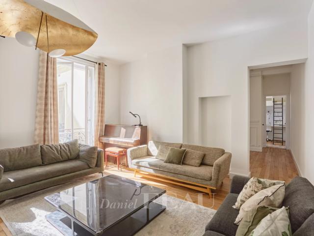 Appartement vente à Paris 1er Arrondissement, Paris