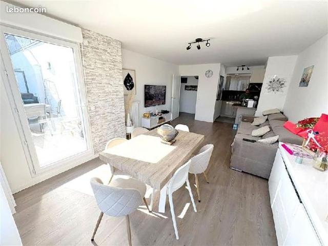 Appartement vente à Sainte-Geneviève-des-Bois, Essonne