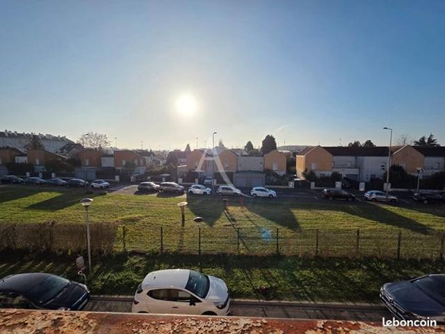 Appartement vente à Mantes-la-Jolie, Les Mureaux
