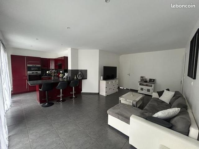 Appartement vente à Roanne, Montagny