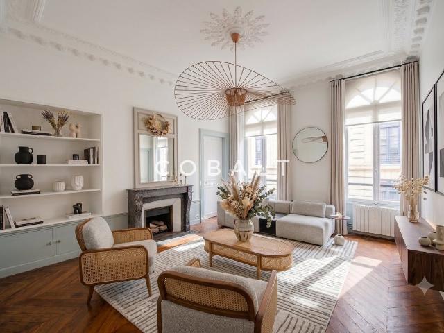 Appartement vente à Paris 7e Arrondissement, Paris