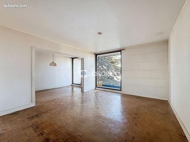 Appartement vente à Versailles, Saint-cyr-l'ecole