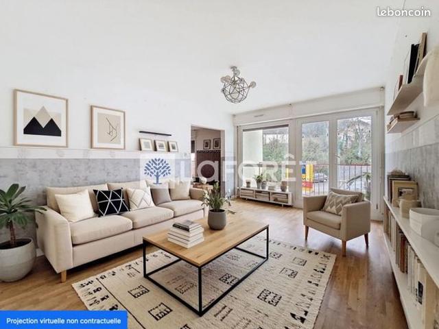 Appartement vente à Montbéliard, Grand-charmont