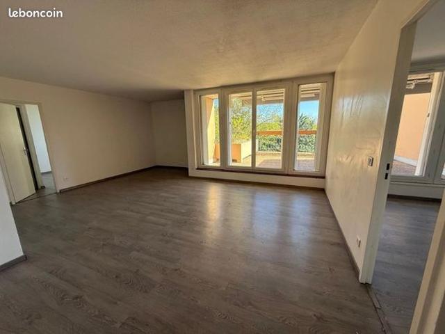 Appartement vente à Aix-en-Provence, Aix-en-provence
