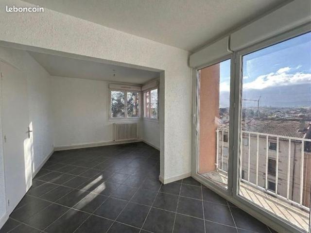 Appartement vente à Saint-Étienne, Rive-de-gier