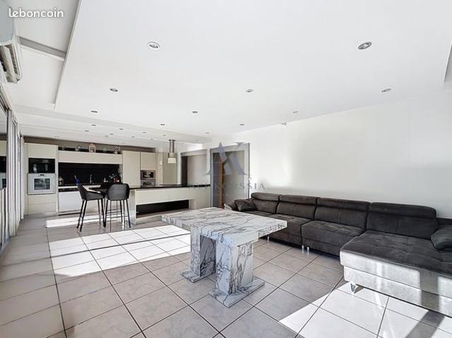 Appartement vente à Décines-Charpieu, Rhône