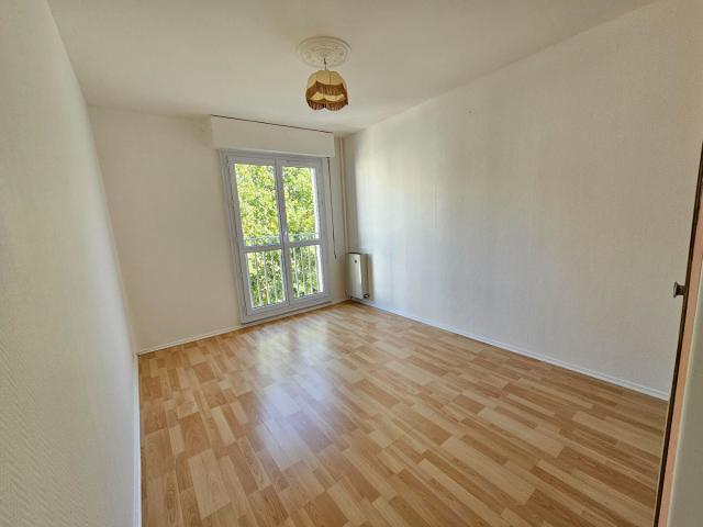 Appartement vente à Franche-Comté, Les Ulis