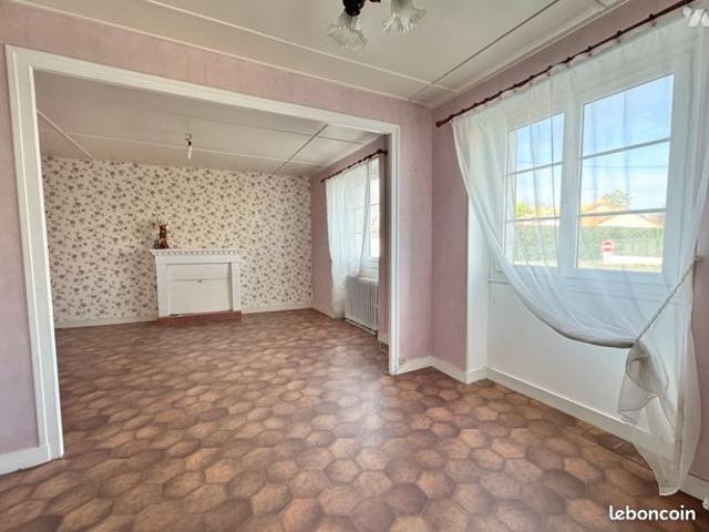 Maison vente à Parthenay, Thénezay