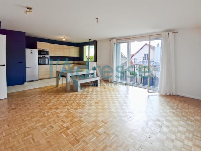 Appartement vente à Village Mont-Valérien, Rueil-Malmaison