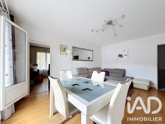 Appartement vente à Le Buisson, Magny-les-Hameaux