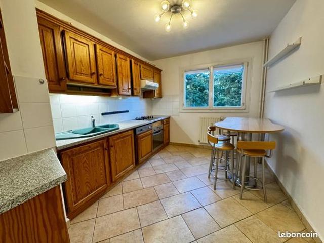 Appartement vente à Saint-Étienne, Saint-etienne