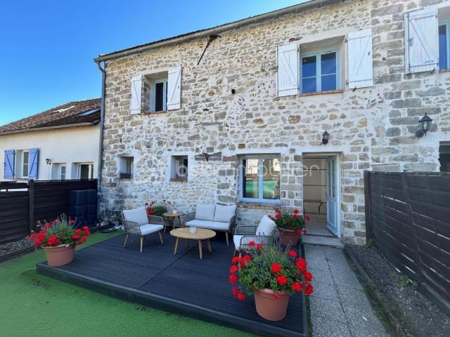 Appartement vente à Montarlot, Moret-Loing-et-Orvanne