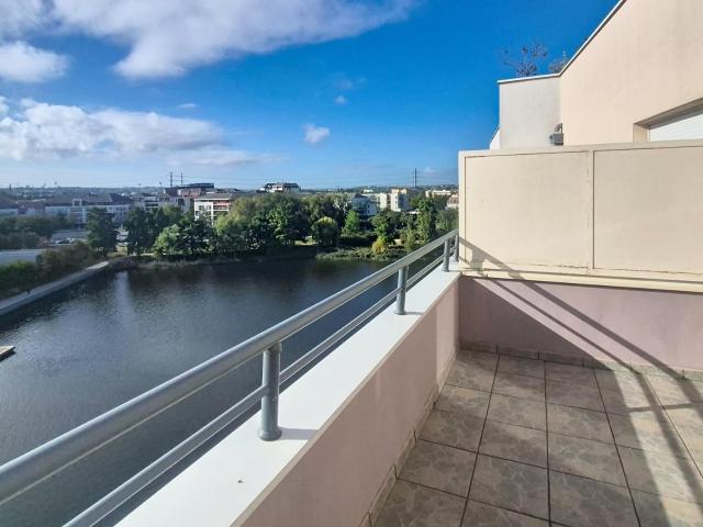 Appartement vente à La Source - Pointe du Lac, Créteil