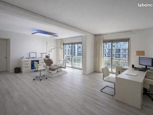 Appartement vente à Paris, Île-de-France