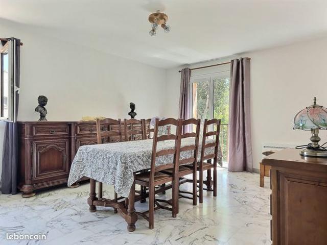 Appartement vente à Arrondissement de Toulon, Hyères