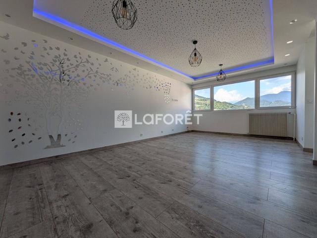 Appartement location à Chef-lieu, Mercury