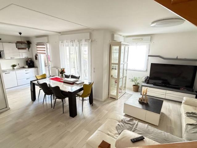Appartement location à Évry, Petit-bourg